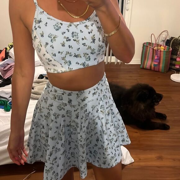Super Cute Two Piece Tennis Skirt Set - AQUA - Floral Set NEW Size Small